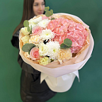 Микс нежный с гортензией